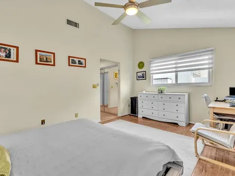 8 Hawthorne Lane Boynton Beach FL 33426
