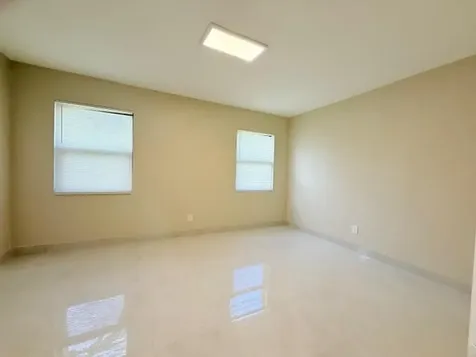53 NE 16th Place Fort Lauderdale FL 33305