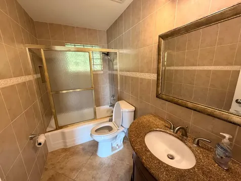 2250 NE 4th Court Boca Raton FL 33431