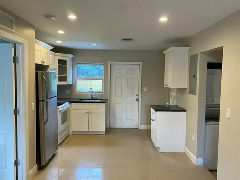 638 SW 7th Avenue Delray Beach FL 33444