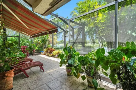 718 NW 177th Avenue Pembroke Pines FL 33029