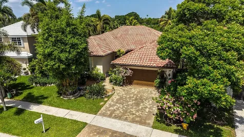 718 NW 177th Avenue Pembroke Pines FL 33029