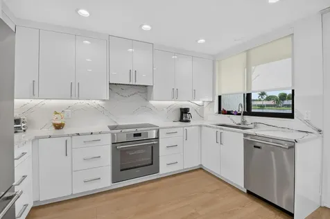 19640 Sawgrass Circle Boca Raton FL 33434