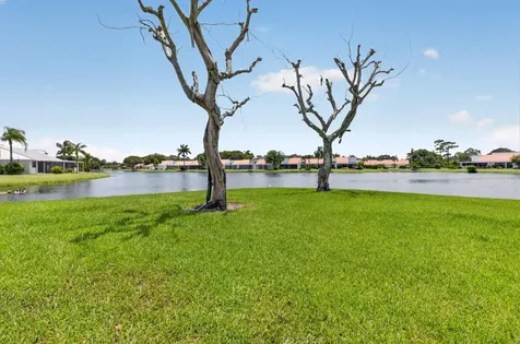 19640 Sawgrass Circle Boca Raton FL 33434