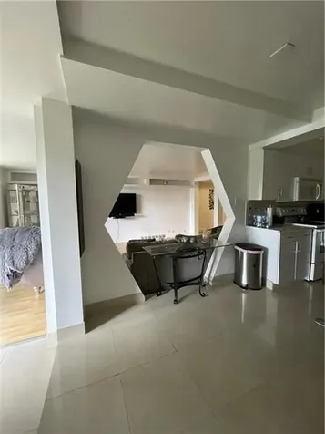 3690 Inverrary Drive Lauderhill FL 33319