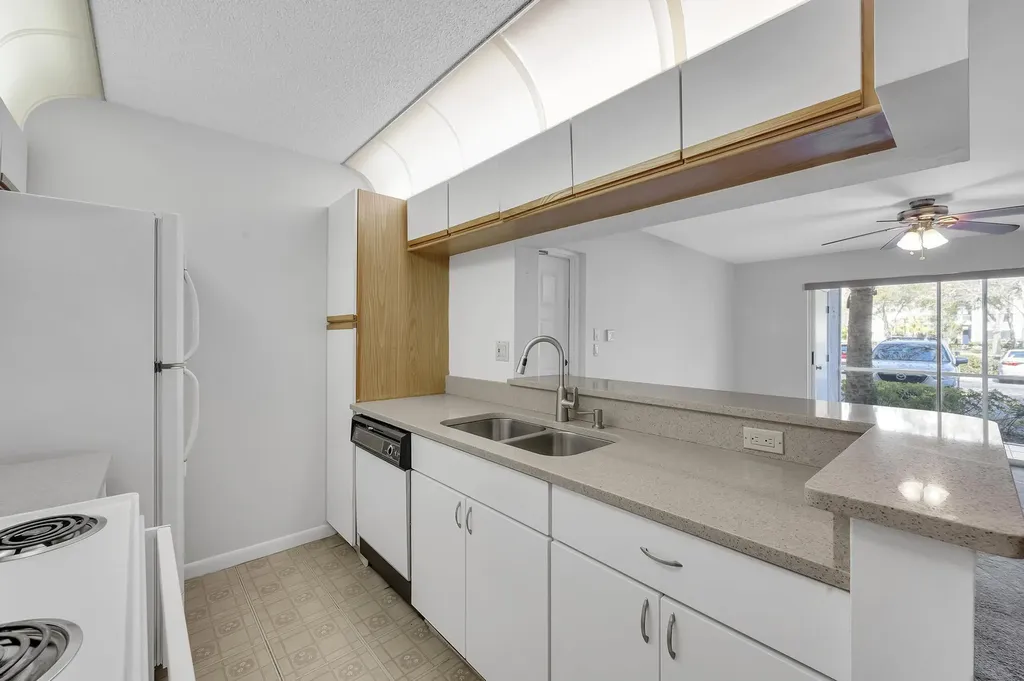 2506 SE Anchorage Cove Port St Lucie FL 34952