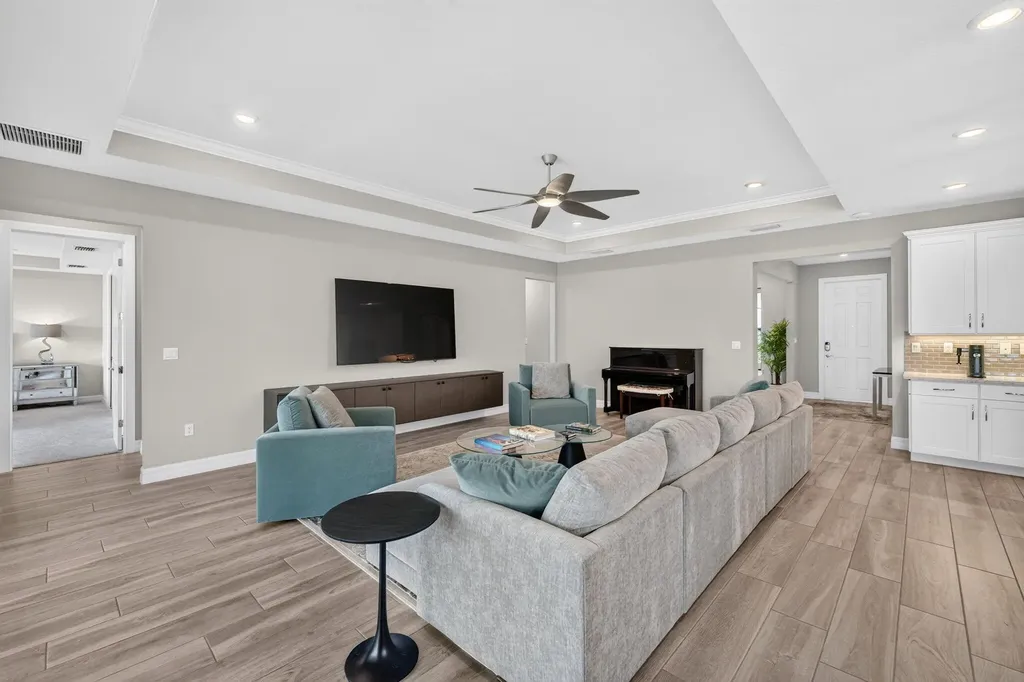 4609 Pinehurst Trail W Oakland Park FL 33309