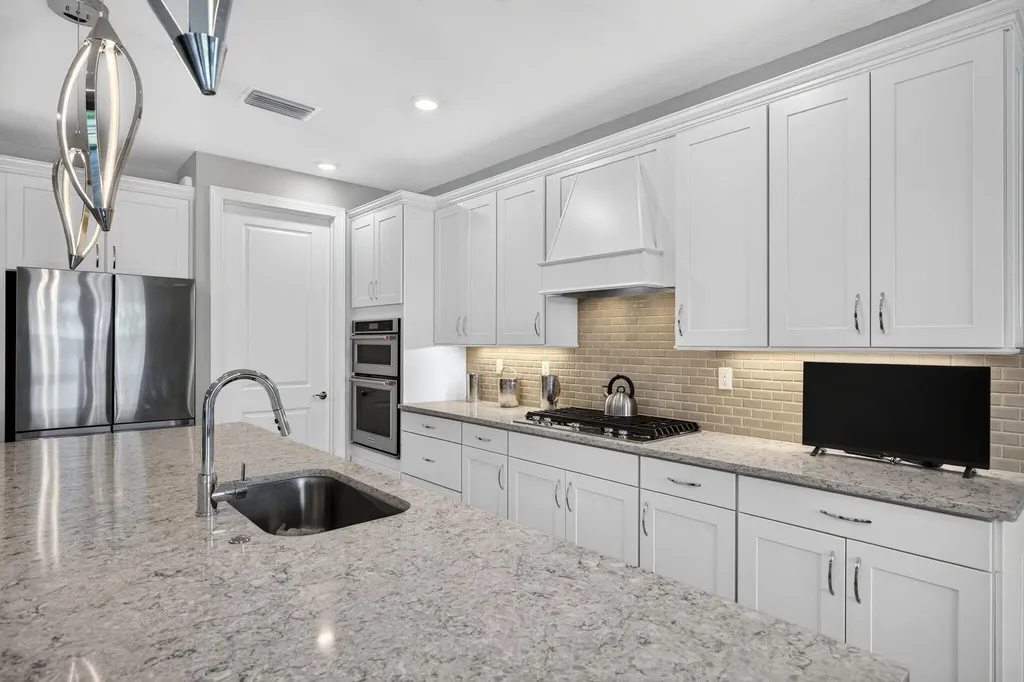 4609 Pinehurst Trail W Oakland Park FL 33309