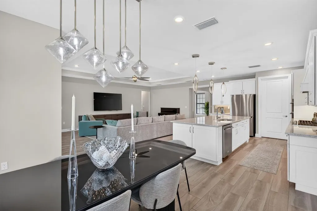 4609 Pinehurst Trail W Oakland Park FL 33309