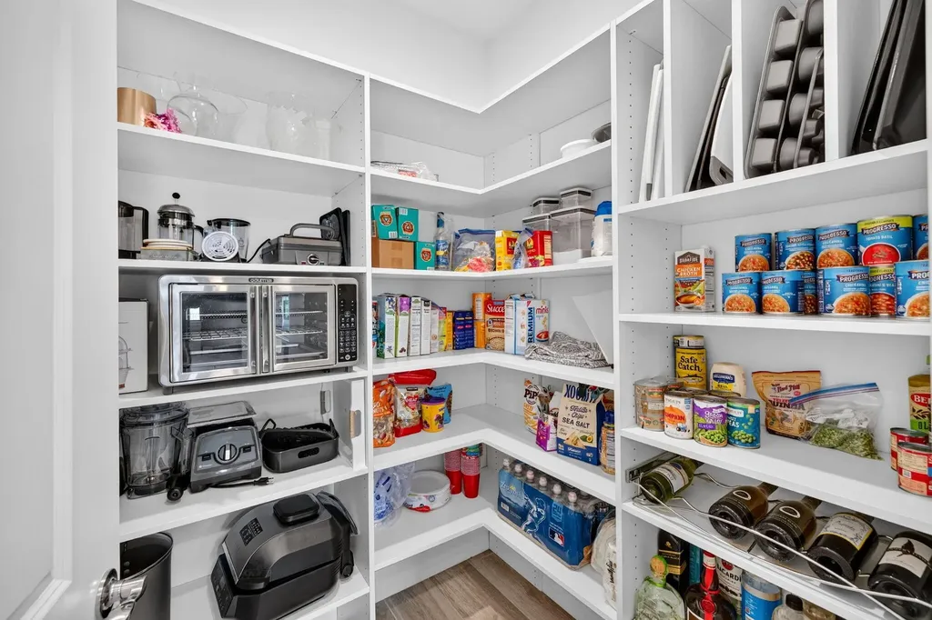 4609 Pinehurst Trail W Oakland Park FL 33309