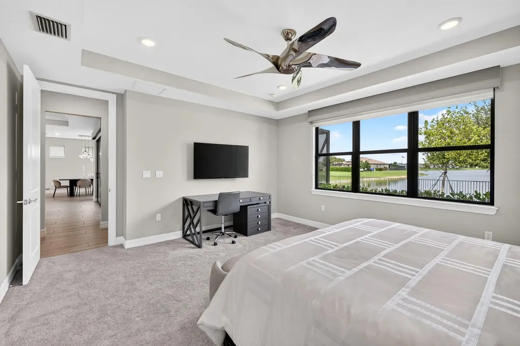 4609 Pinehurst Trail W Oakland Park FL 33309