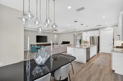 4609 Pinehurst Trail W Oakland Park FL 33309