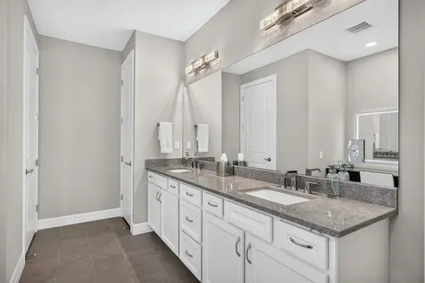 4609 Pinehurst Trail W Oakland Park FL 33309