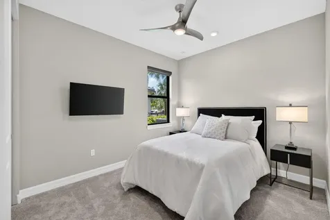 4609 Pinehurst Trail W Oakland Park FL 33309