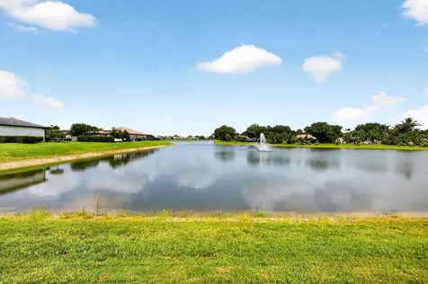 4609 Pinehurst Trail W Oakland Park FL 33309