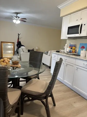2121 NE 42nd Court Lighthouse Point FL 33064