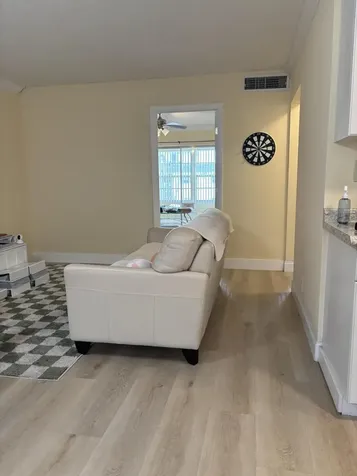 2121 NE 42nd Court Lighthouse Point FL 33064