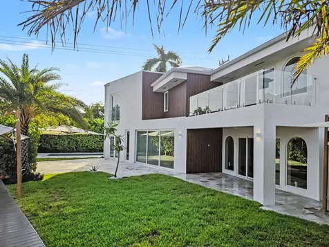 1020 SE 9th Avenue Fort Lauderdale FL 33316