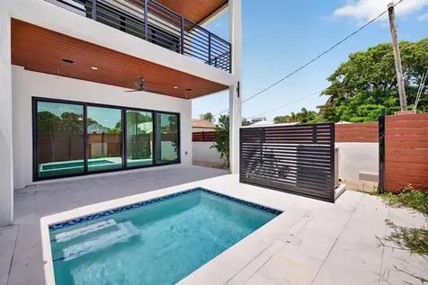 704 SW 9th Street Fort Lauderdale FL 33315