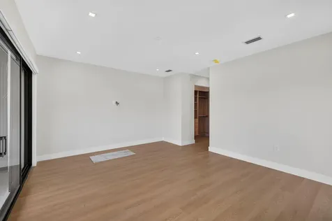 704 SW 9th Street Fort Lauderdale FL 33315