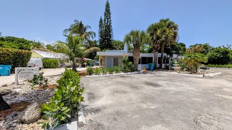 3813 N Old Dixie Highway Delray Beach FL 33483
