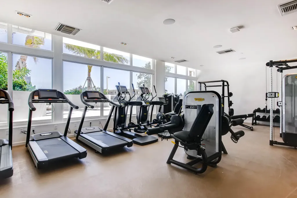 401 N Birch Road Fort Lauderdale FL 33304