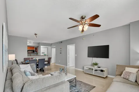 625 Casa Loma Boulevard Boynton Beach FL 33435