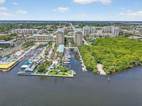 625 Casa Loma Boulevard Boynton Beach FL 33435