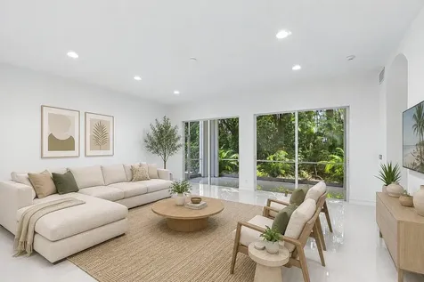 127 Palm Bay Terrace Palm Beach Gardens FL 33418