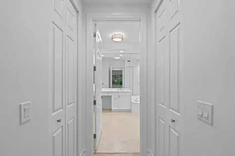 127 Palm Bay Terrace Palm Beach Gardens FL 33418