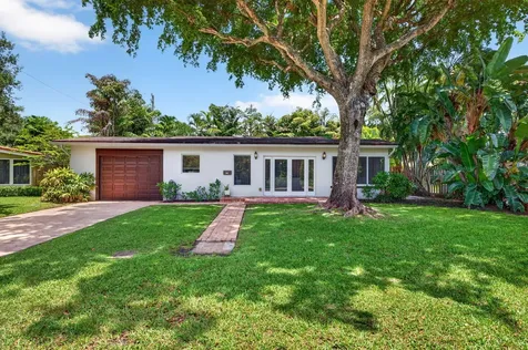 1329-2 SE 13th Terrace Fort Lauderdale FL 33316