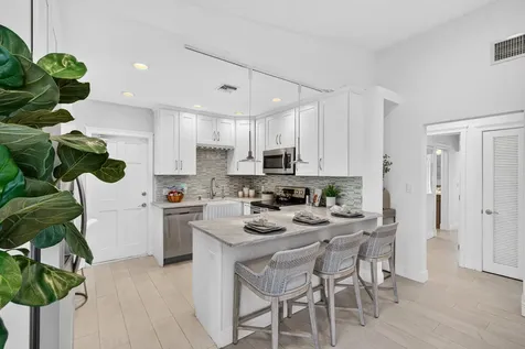 1329-2 SE 13th Terrace Fort Lauderdale FL 33316