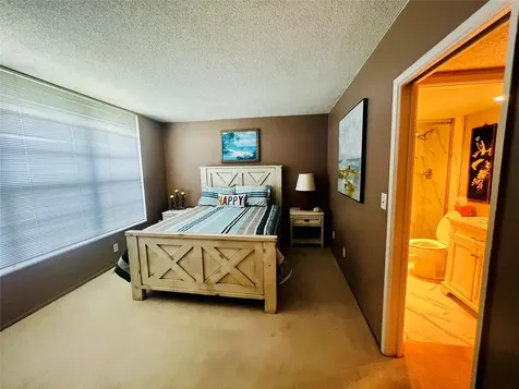 605 Oaks Drive Pompano Beach FL 33069