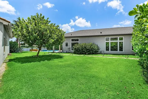 16872 Pavilion Way Delray Beach FL 33446