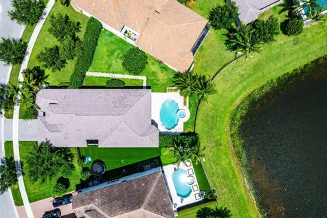 16872 Pavilion Way Delray Beach FL 33446