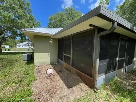 570 Londonderry Circle SE Palm Bay FL 32909