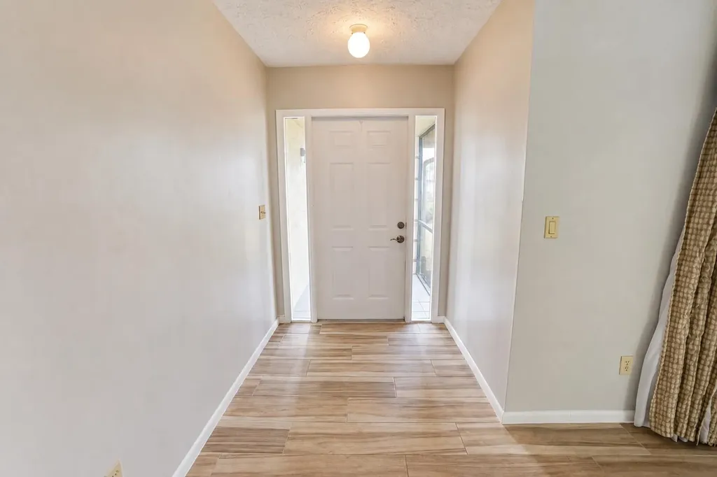 867 SE Starflower Avenue Port St Lucie FL 34983