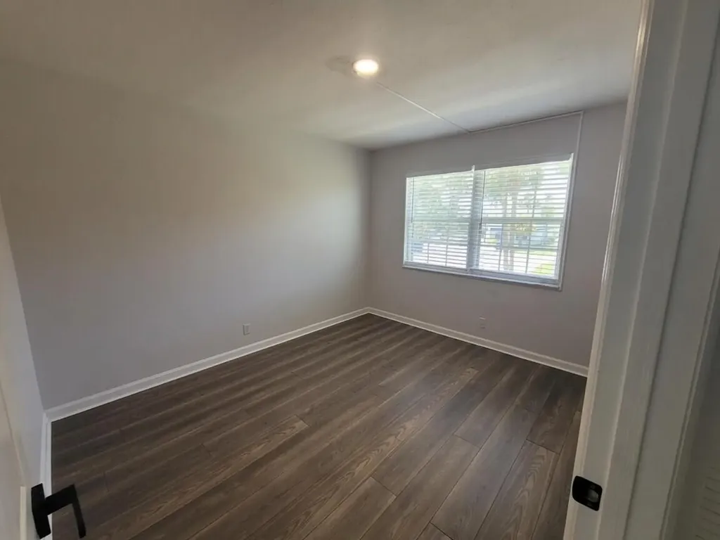1522 SE Royal Green Circle Port St Lucie FL 34952