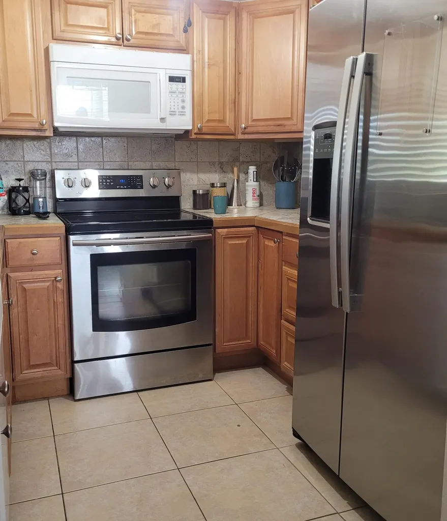 1522 SE Royal Green Circle Port St Lucie FL 34952
