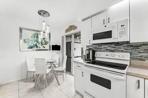 14388 Emerald Lake Drive Delray Beach FL 33446