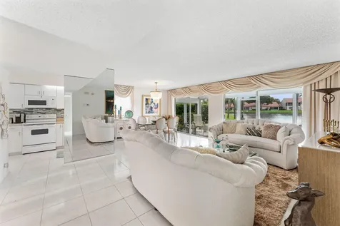 14388 Emerald Lake Drive Delray Beach FL 33446