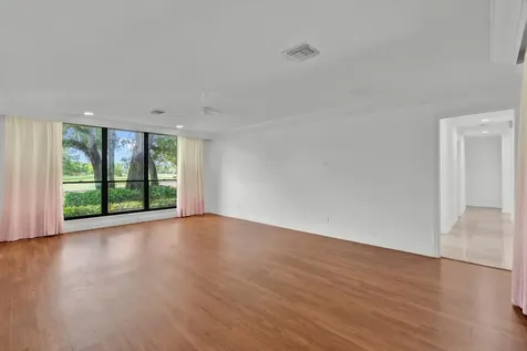 3500 N 45th Avenue Hollywood FL 33021