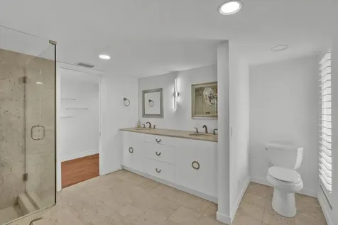 3500 N 45th Avenue Hollywood FL 33021