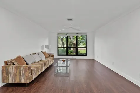 3500 N 45th Avenue Hollywood FL 33021