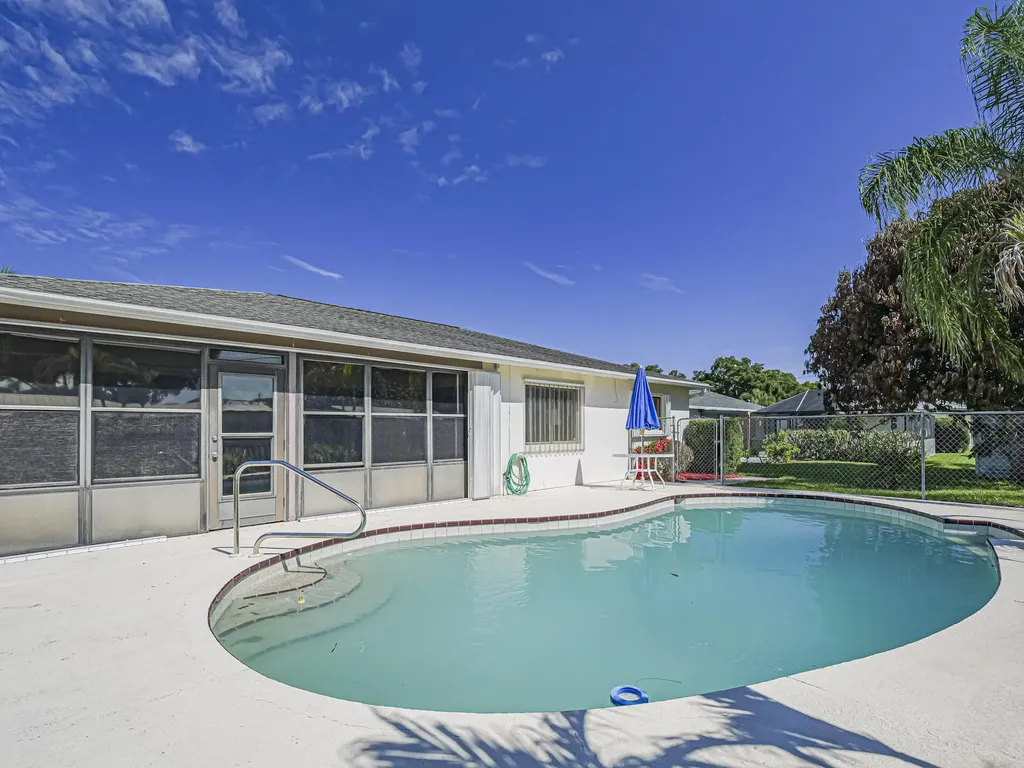 660 26th Court Vero Beach FL 32962