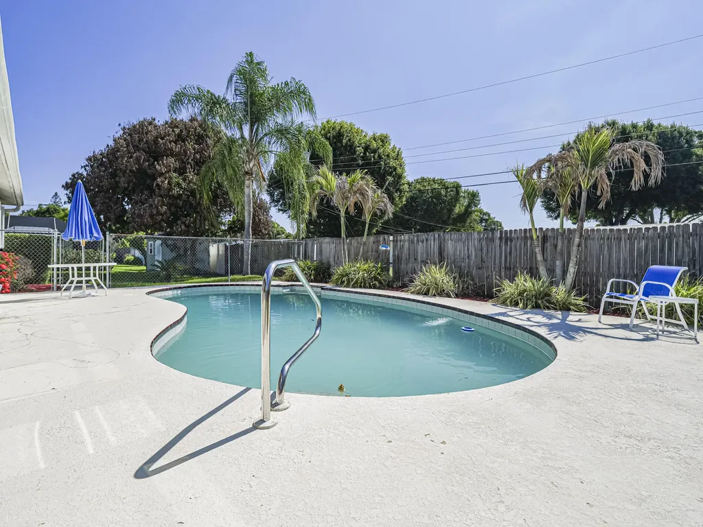 660 26th Court Vero Beach FL 32962