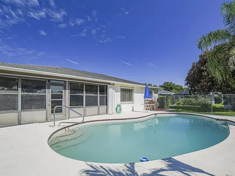 660 26th Court Vero Beach FL 32962