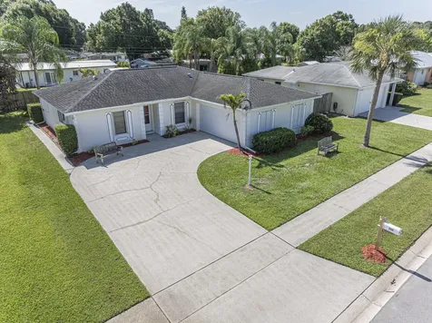 660 26th Court Vero Beach FL 32962