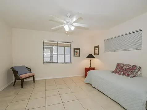 660 26th Court Vero Beach FL 32962