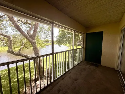7206 Glenmoor Drive West Palm Beach FL 33409